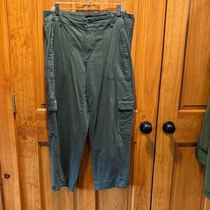 Liverpool Women's Olive Cargo Pants